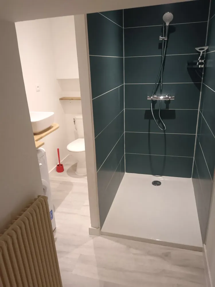 Salle de bain clés en main à Plouguiel